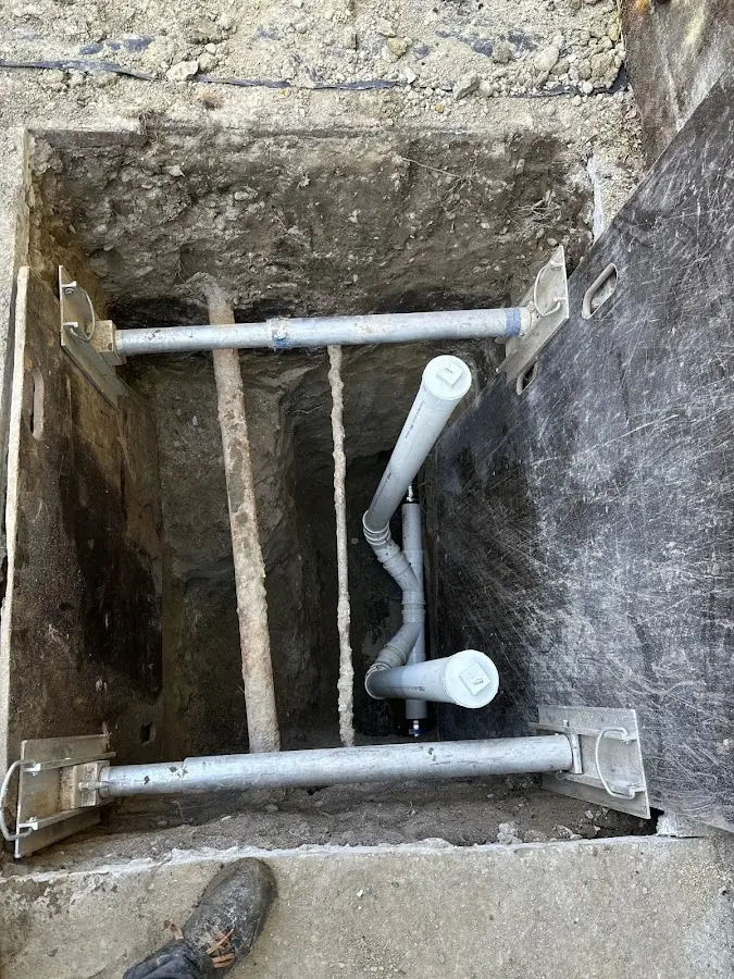 Experienced plumber completing Drain Cleaning work in Bisbee